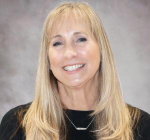 Anne Finetto Headshot