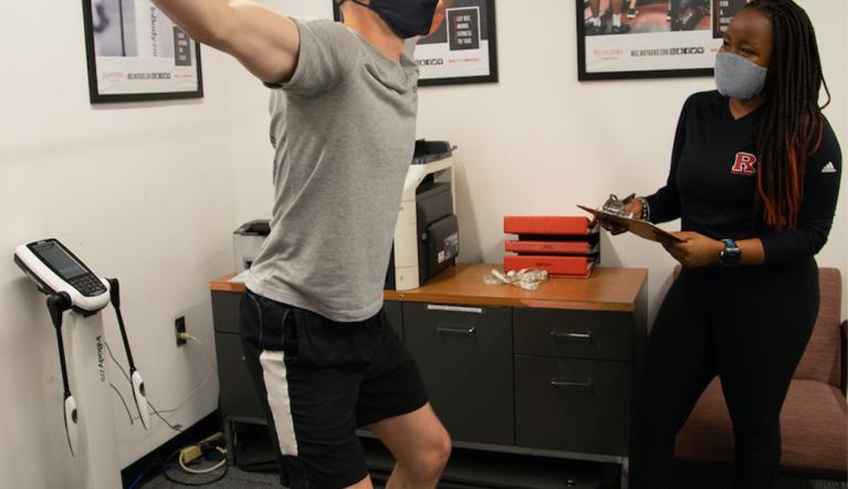 Man Raises Bar